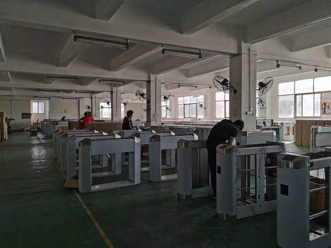 Shenzhen Zento Traffic Equipment Co., Ltd. linea di produzione del produttore