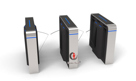Nuovi sistemi di controllo dell'accesso a pedoni con tappo a tornitura con lettore di carte per l'edificio ufficio