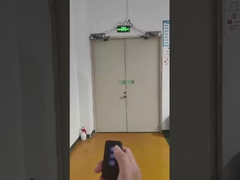 Apparecchi di apertura automatica di porte orizzontali